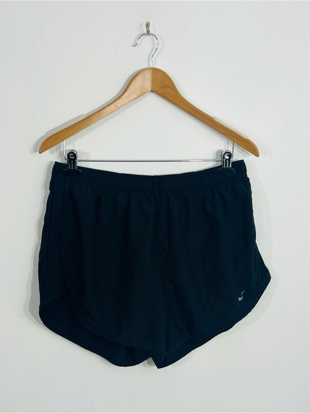 Nike Dri-Fit Women’s Black Running Shorts Lightweight Elastic Waist 3" Inseam